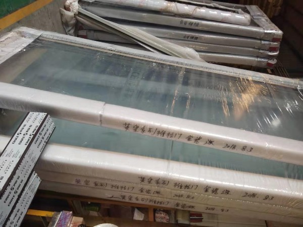 PVC熱收縮膜的三大通用性質：1、單元化，2、保護，3、壓縮固定性